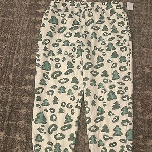 Mighty fine Christmas tree cheetah print jogger sweatpants in XXL